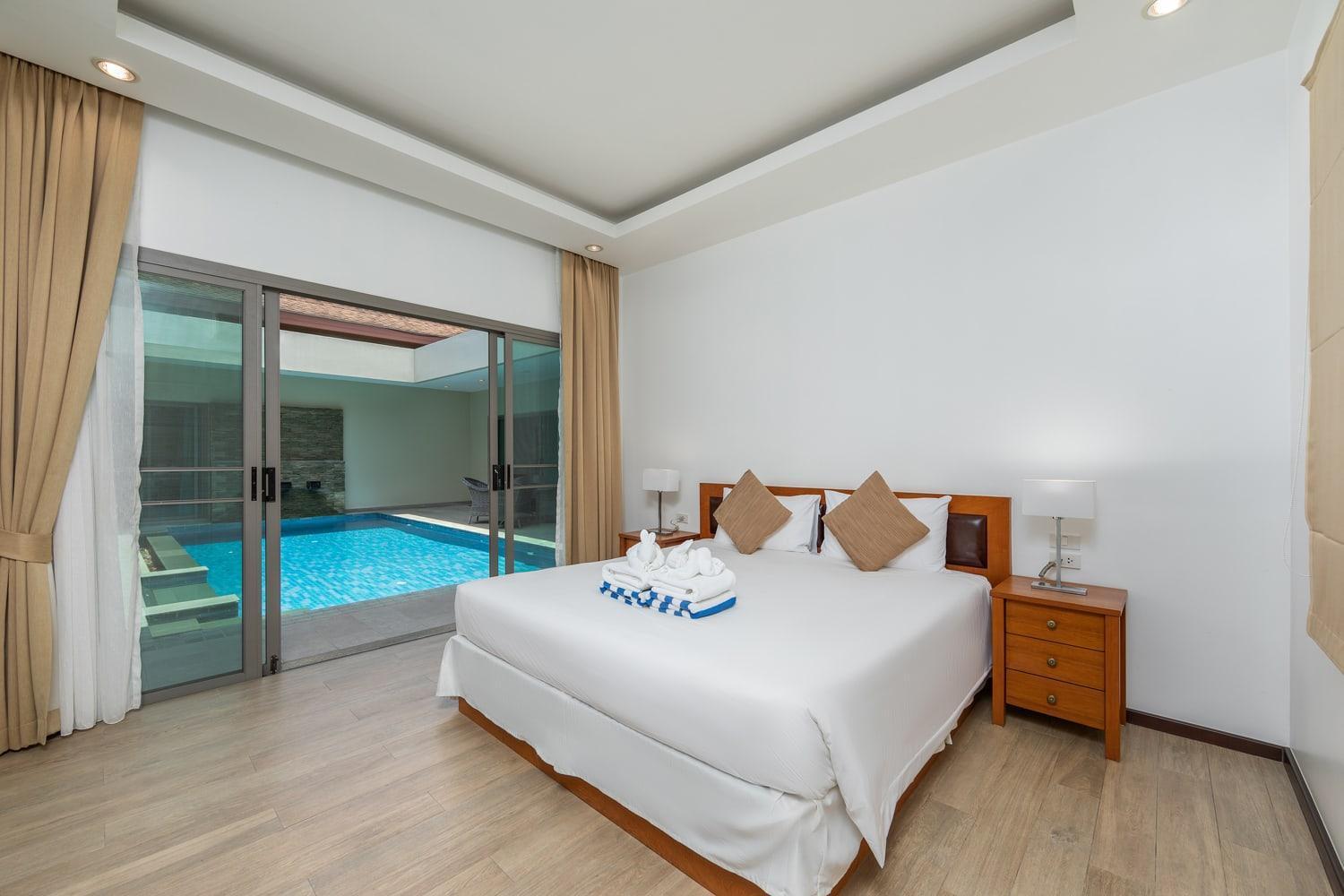 Villa Bond| 3 Bedrooms | Private Pool | 3 Min To Naiharn Beach Rawai Exterior photo